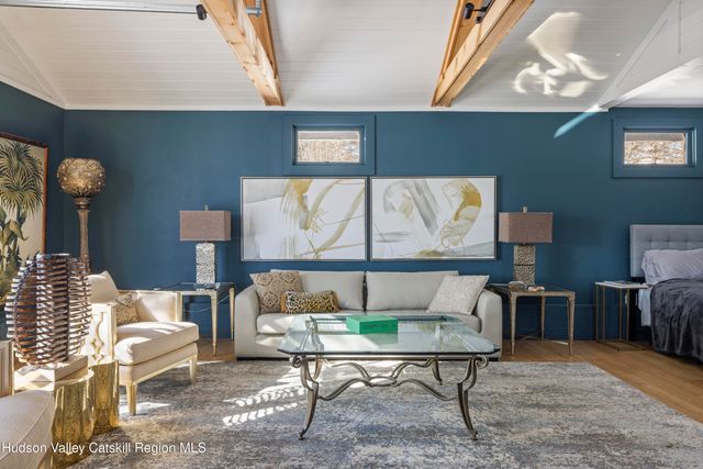 28 Hudson Street, Kinderhook, NY 12106