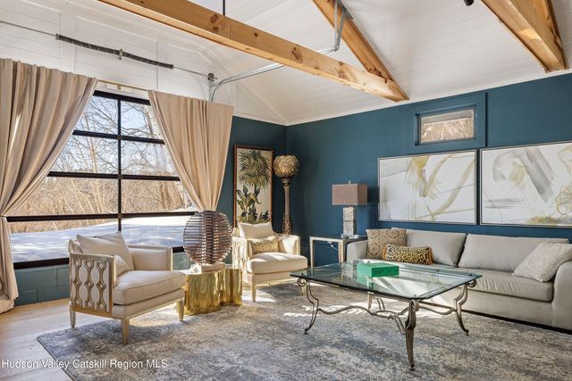 28 Hudson Street, Kinderhook, NY 12106