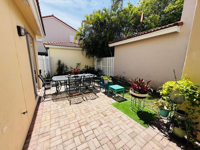 3975 Fern Forest Road, Cooper City, FL 33026