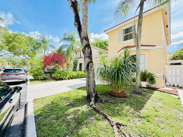 3975 Fern Forest Road, Cooper City, FL 33026