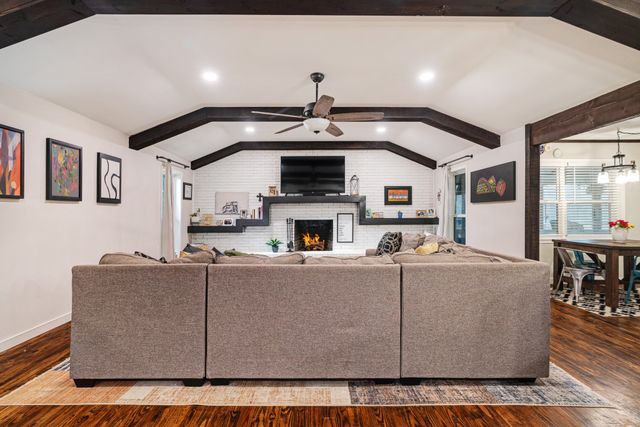 3010 Mahaffey Lane, Paris, TX 75460