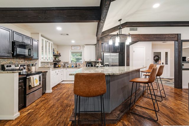 3010 Mahaffey Lane, Paris, TX 75460