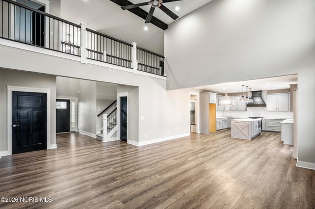 9437 Newbury Lane, Whitehouse, OH 43571