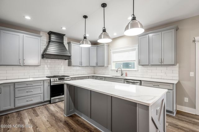 9437 Newbury Lane, Whitehouse, OH 43571