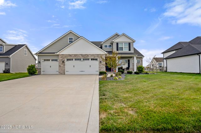 9437 Newbury Lane, Whitehouse, OH 43571