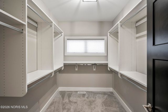 9437 Newbury Lane, Whitehouse, OH 43571