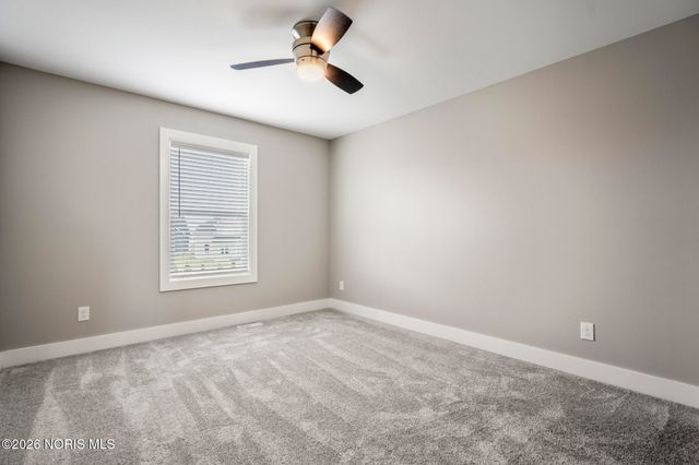 9437 Newbury Lane, Whitehouse, OH 43571