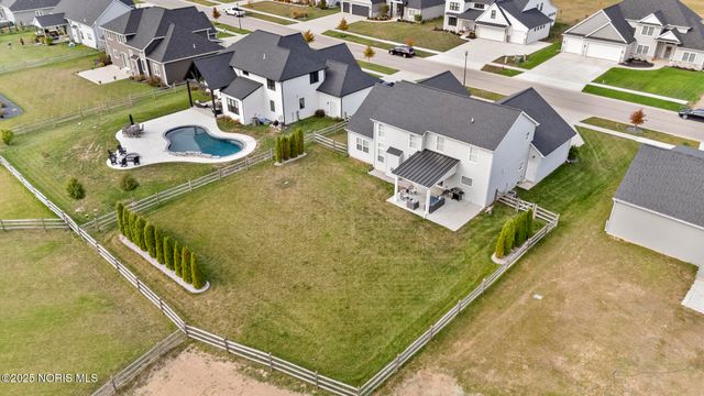 9437 Newbury Lane, Whitehouse, OH 43571