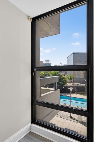 566 Commonwealth Ave 308, Boston, MA 02215