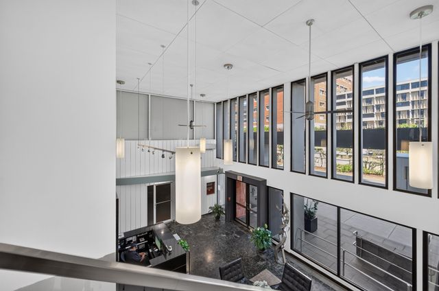 566 Commonwealth Ave 308, Boston, MA 02215
