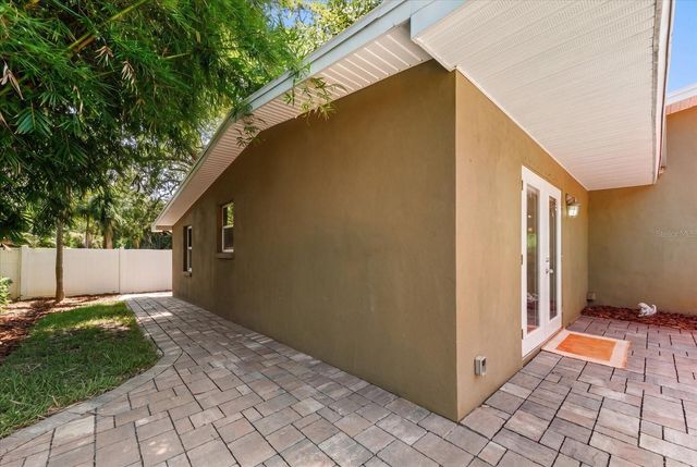 308 BARBARA CIRCLE, Belleair, FL 33756