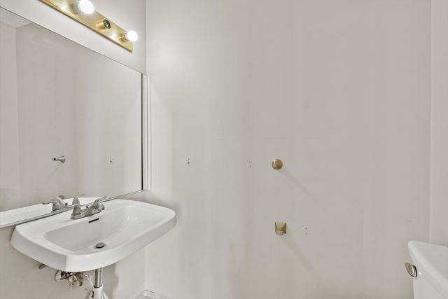 5618 S Prairie Avenue 2, Chicago, IL 60637