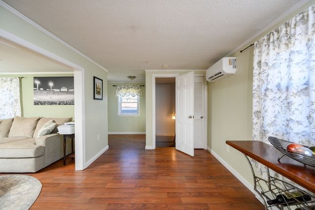 30 Lancaster Ave, Plymouth, MA 02360