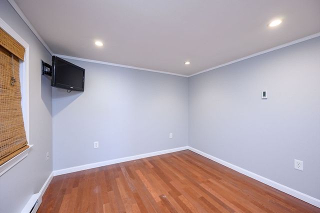 30 Lancaster Ave, Plymouth, MA 02360