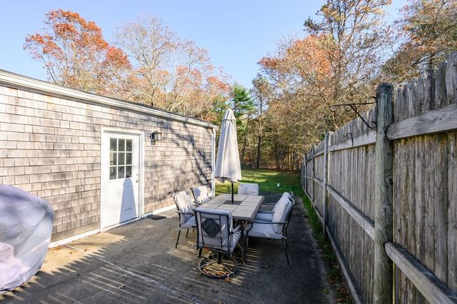 30 Lancaster Ave, Plymouth, MA 02360