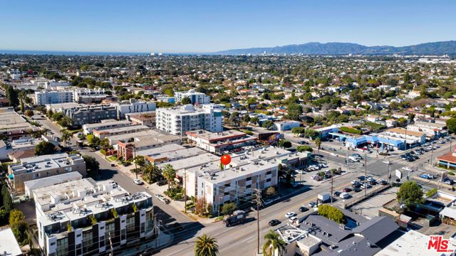 12411 Pacific Avenue 101, Los Angeles, CA 90066