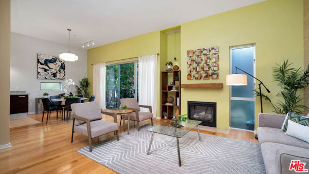 12411 Pacific Avenue 101, Los Angeles, CA 90066