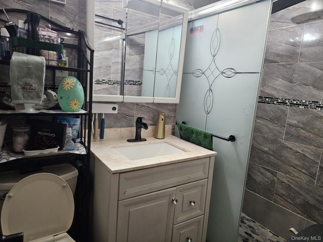 179-10 Mathewson Court, Jamaica, NY 11434