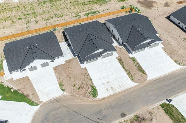 5007 S Sycamore Ave, Wichita, KS 67217