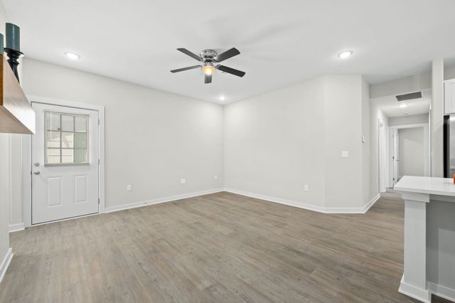 5007 S Sycamore Ave, Wichita, KS 67217