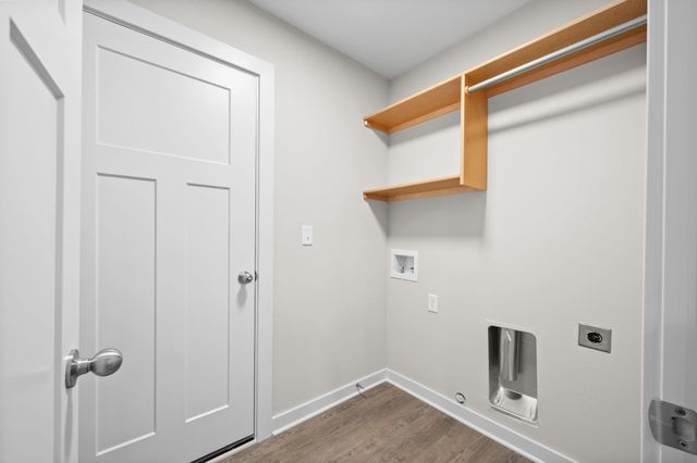 5007 S Sycamore Ave, Wichita, KS 67217