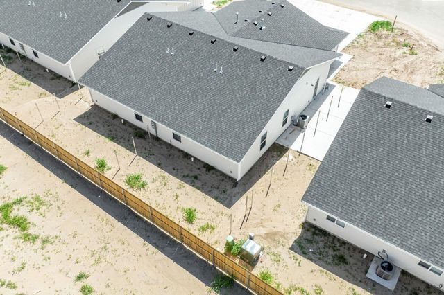 5007 S Sycamore Ave, Wichita, KS 67217