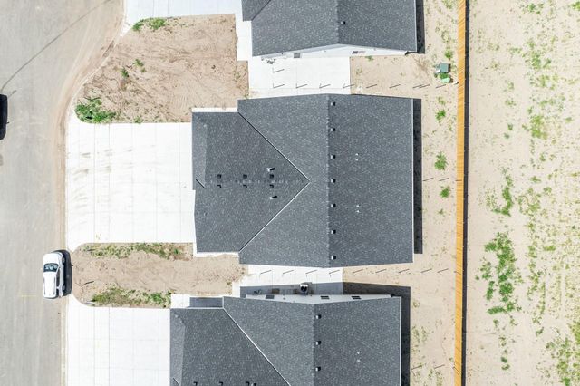 5007 S Sycamore Ave, Wichita, KS 67217