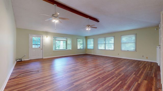 5610 Saint Catherine Court, Newburgh, IN 47630