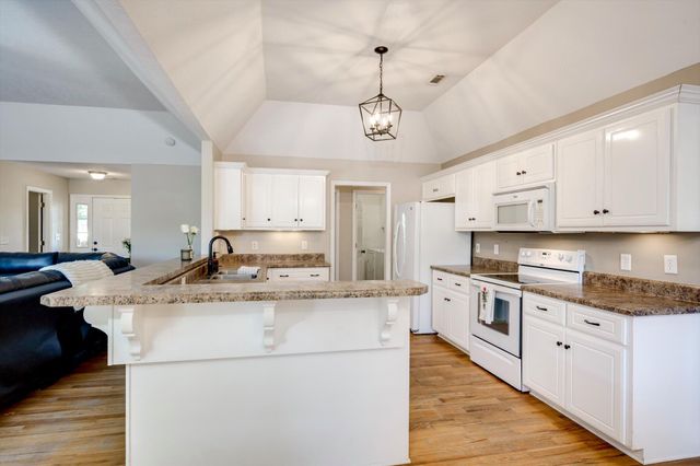 823 Lake Lanier Court, North Augusta, SC 29841