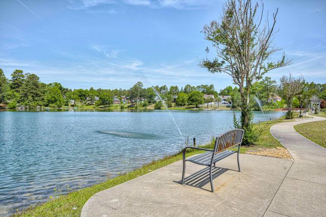 823 Lake Lanier Court, North Augusta, SC 29841