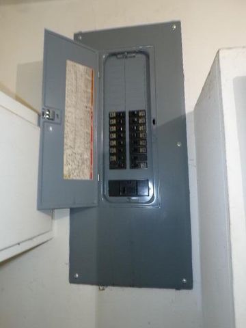 1067 Gilcrest Avenue, Columbus, OH 43207