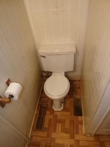 1067 Gilcrest Avenue, Columbus, OH 43207