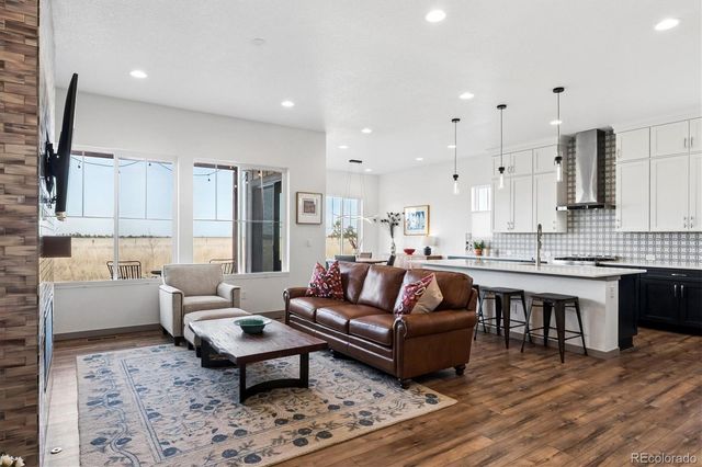 9505 Autumn Moon Avenue, Littleton, CO 80125