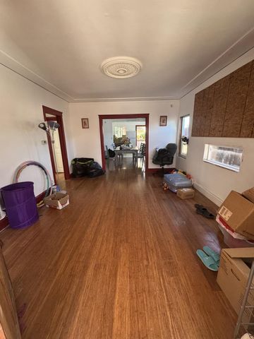 1925 E 27th Street, Oakland, CA 94606
