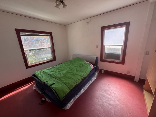1925 E 27th Street, Oakland, CA 94606