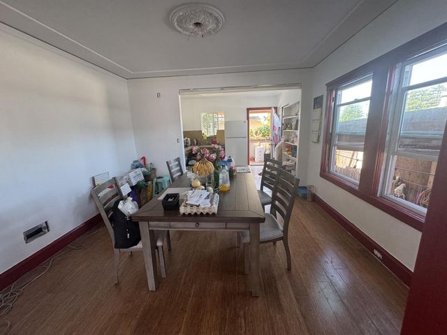 1925 E 27th Street, Oakland, CA 94606