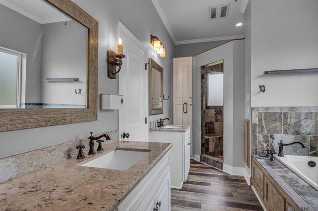 16364 Newman Nickens Rd, Prairieville, LA 70769