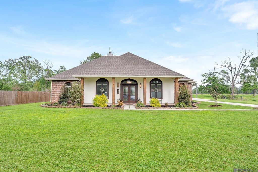 16364 Newman Nickens Rd, Prairieville, LA 70769