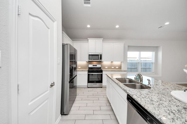 13322 Sea Breeze Drive, Texas City, TX 77568