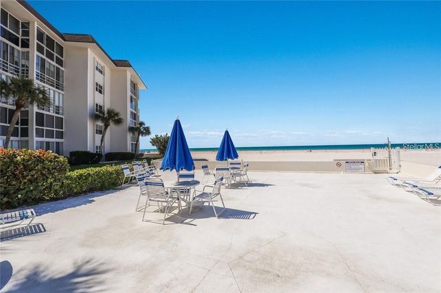 2100 BENJAMIN FRANKLIN DRIVE 203, Sarasota, FL 34236