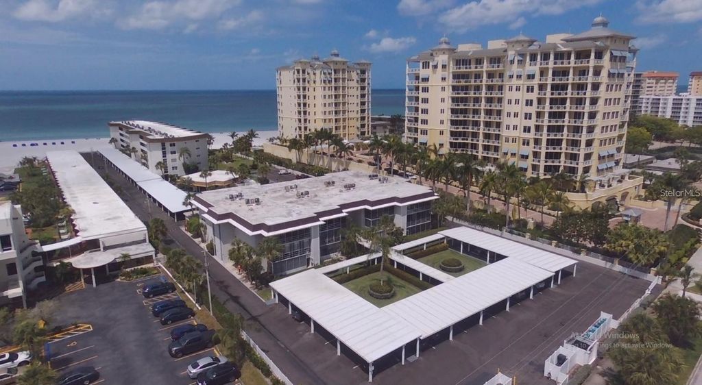 2100 BENJAMIN FRANKLIN DRIVE 203, Sarasota, FL 34236