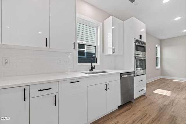 215 Summer Breeze Drive, Durham, NC 27704