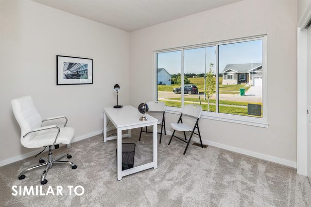 3204 SE Elkwood Court, Ankeny, IA 50021