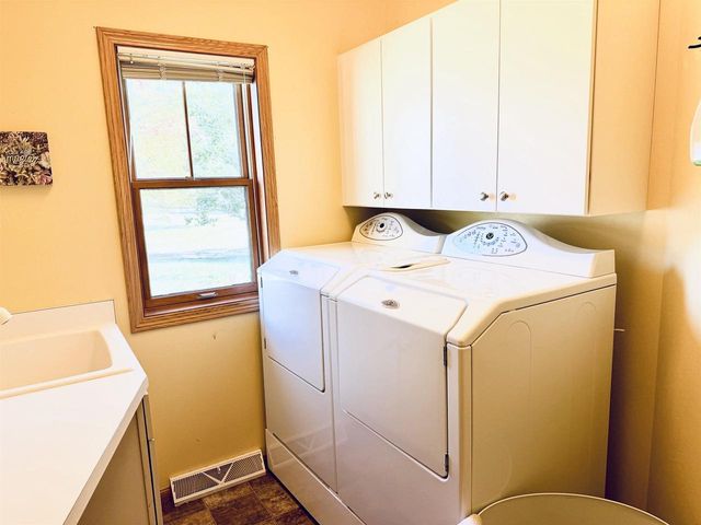 1030 Rooster Run, Middleton, WI 53562