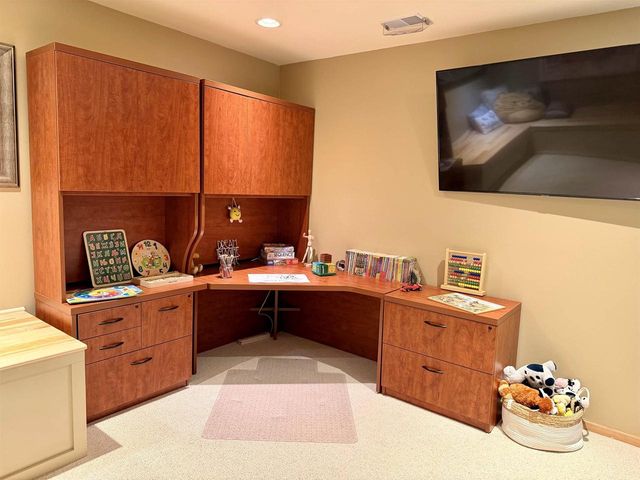 1030 Rooster Run, Middleton, WI 53562