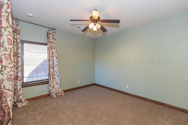 6 STONEWAY Court, Canyon, TX 79015