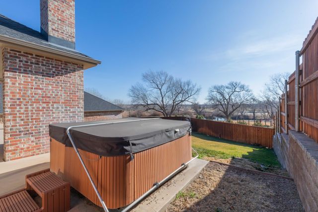 6 STONEWAY Court, Canyon, TX 79015