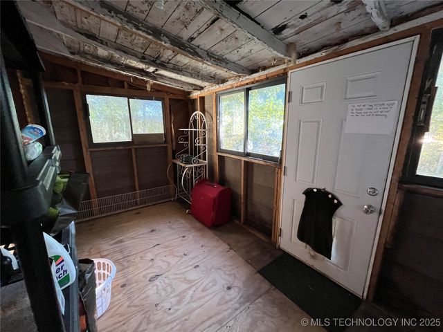 809 1st Street, Indianola, OK 74442