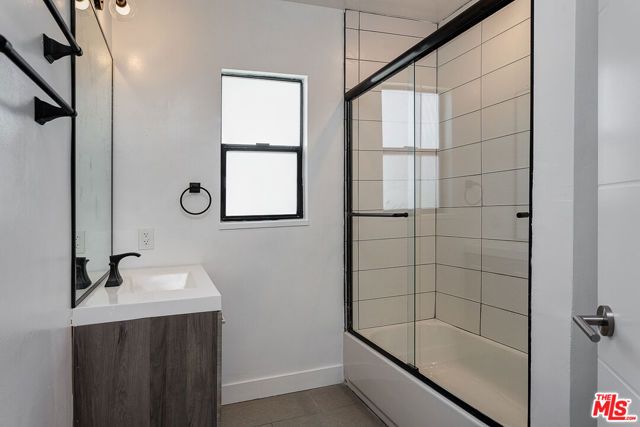 2841 S REDONDO 2841, Los Angeles, CA 90016