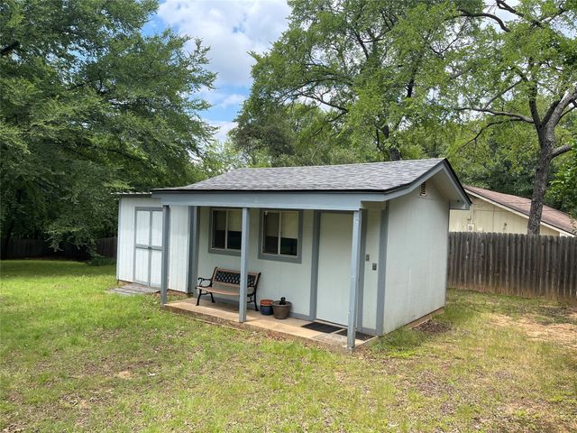 55 Cumberland Circle, Denison, TX 75021